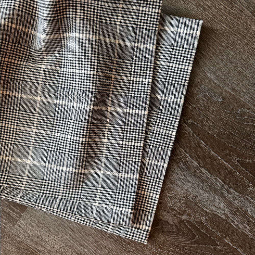 NWOT Express Black and White Checkered Pants 8 TALL - Picture 5 of 5